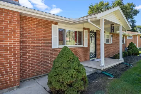 Exterior - 473 E Lomar Ave, Carlisle, OH 45005 photo 1 of 10