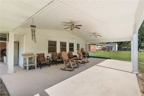 Exterior - 473 E Lomar Ave, Carlisle, OH 45005 photo 2 of 10