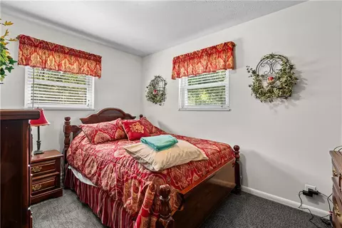 Bedroom - 473 E Lomar Ave, Carlisle, OH 45005 photo 1 of 5