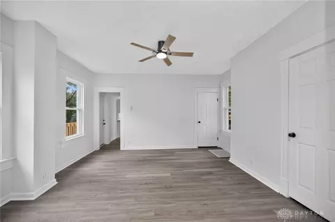 Living - 4127 Flower Ave, Cincinnati, OH 45205 photo 4 of 5