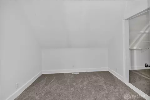 Bedroom - 4127 Flower Ave, Cincinnati, OH 45205 photo 6 of 8