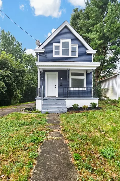 Exterior - 4127 Flower Ave, Cincinnati, OH 45205 photo 2 of 3