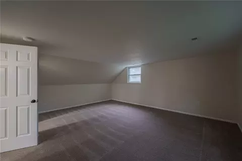 Bedroom - 520 Earnshaw Dr, Kettering, OH 45429 photo 6 of 7