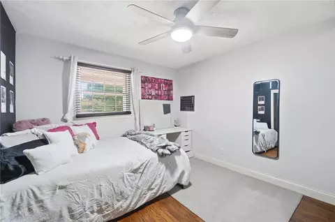 Bedroom - 3201 Ridgeview Ave, Kettering, OH 45409 photo 6 of 10