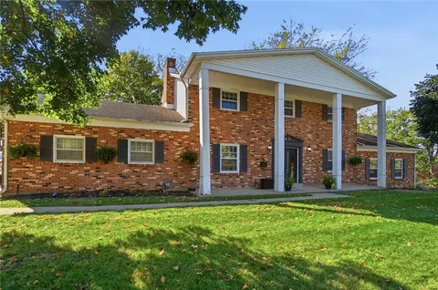 Exterior - 3201 Ridgeview Ave, Kettering, OH 45409 photo 4 of 16