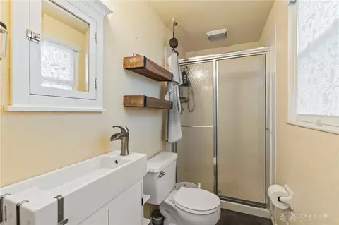 Bath - 9775 Sheehan Rd, Centerville, OH 45458 photo 3 of 4