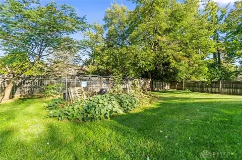 Exterior - 9775 Sheehan Rd, Centerville, OH 45458 photo 13 of 14
