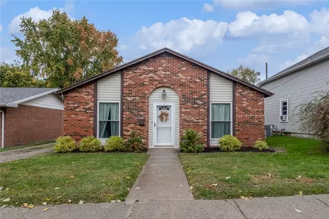 233 N West St, Xenia, OH 45385