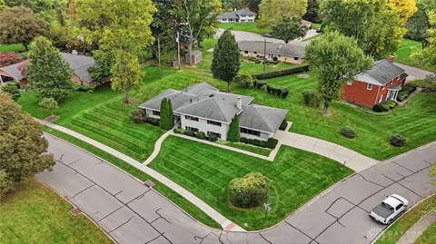 View/Area - 386 Silvertree Ln, Centerville, OH 45459 photo 1 of 2