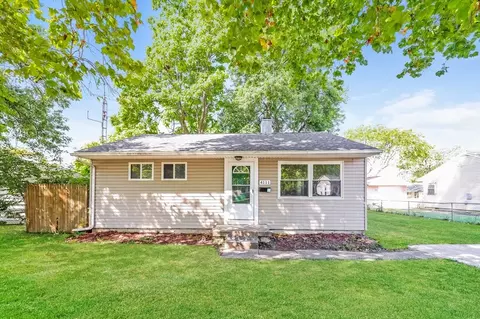 4111 Otis Dr, Dayton, OH 45416