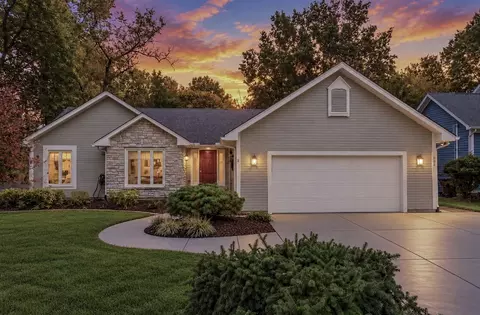 699 Carson Dr, Lebanon, OH 45036