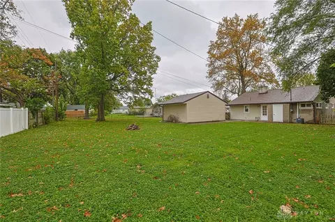 Exterior - 2112 Colton Dr, Kettering, OH 45420 photo 4 of 5