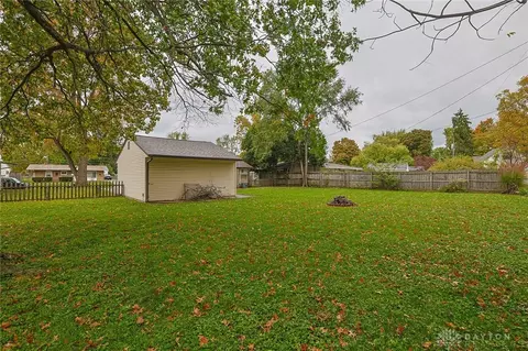 Exterior - 2112 Colton Dr, Kettering, OH 45420 photo 5 of 5