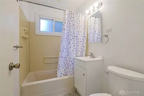 Bath - 2112 Colton Dr, Kettering, OH 45420 photo 1 of 1