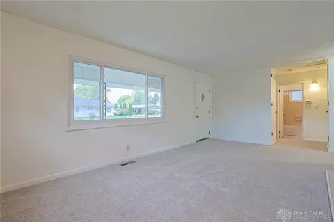Living - 2112 Colton Dr, Kettering, OH 45420 photo 2 of 5