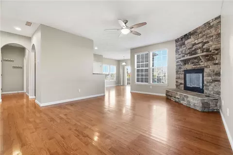 Living - 9762 Brooks Bend Ct, Centerville, OH 45458 photo 3 of 8
