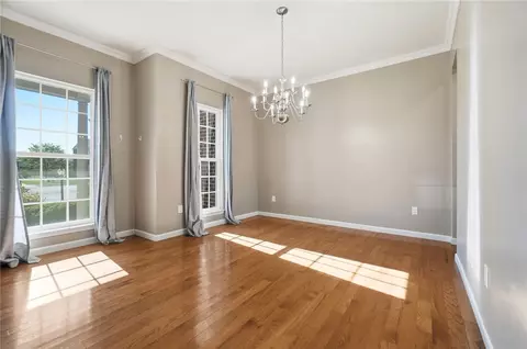 Living - 9762 Brooks Bend Ct, Centerville, OH 45458 photo 2 of 8