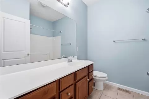 Bath - 9762 Brooks Bend Ct, Centerville, OH 45458 photo 5 of 8