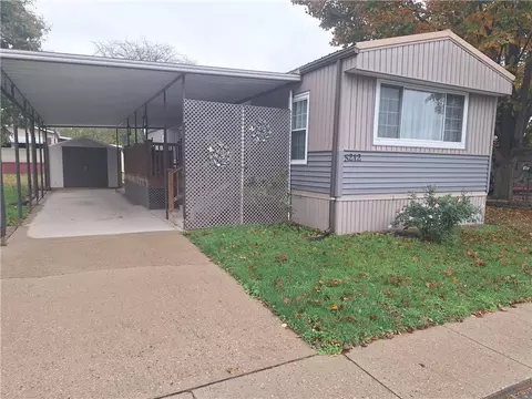 5212 Skylane Dr, Dayton, OH 45414