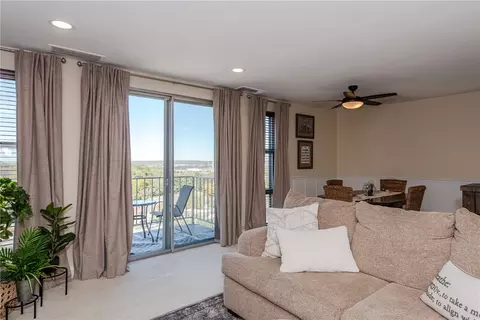 Living - 2230 S Patterson Blvd #96, Kettering, OH 45409 photo 5 of 8
