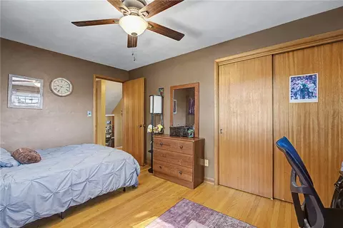 Bedroom - 3836 Benfield Dr, Kettering, OH 45429 photo 6 of 8