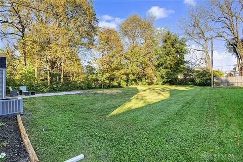 Exterior - 236 N Arlington Ave, Springfield, OH 45503 photo 12 of 13