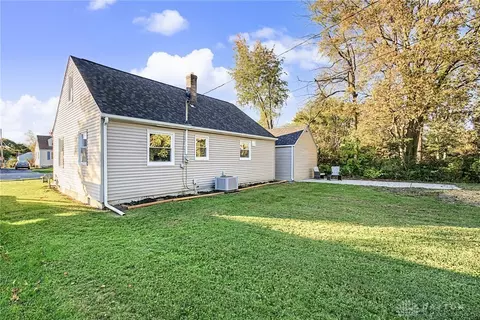 Exterior - 236 N Arlington Ave, Springfield, OH 45503 photo 11 of 13
