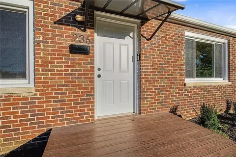 Exterior - 236 N Arlington Ave, Springfield, OH 45503 photo 6 of 13