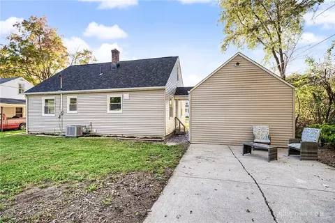 Exterior - 236 N Arlington Ave, Springfield, OH 45503 photo 9 of 13