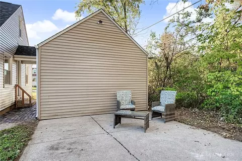 Exterior - 236 N Arlington Ave, Springfield, OH 45503 photo 8 of 13