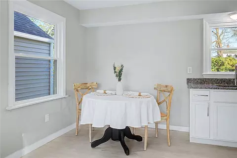 Dining - 236 N Arlington Ave, Springfield, OH 45503 photo 1 of 1