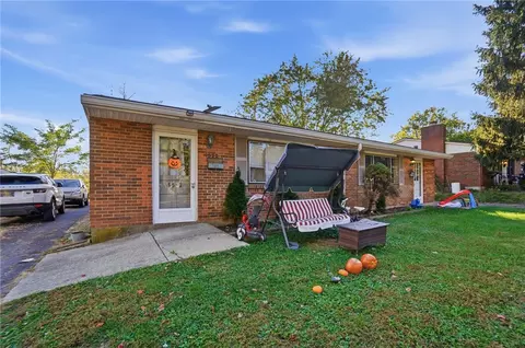 Exterior - 1520 Lynnfield Dr, Kettering, OH 45429 photo 1 of 6