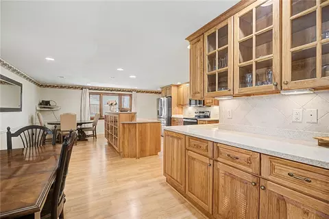 Kitchen - 5613 Red Coach Rd, Centerville, OH 45429 photo 1 of 9