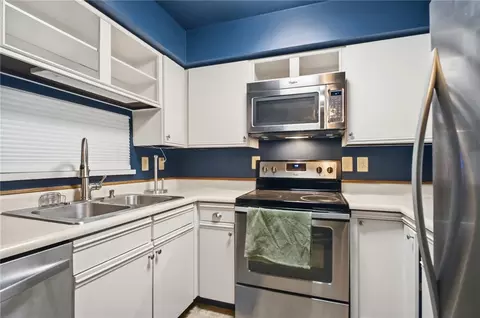 Kitchen - 4116 Lefevre Dr, Kettering, OH 45429 photo 2 of 3