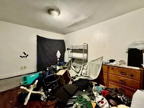Bedroom - 305 E Northern Ave, Springfield, OH 45503 photo 5 of 11