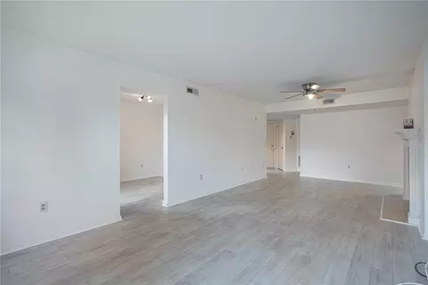 Living - 700 Ashton Cir #137, Kettering, OH 45429 photo 3 of 3