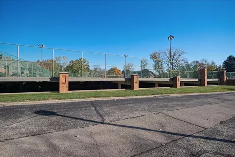 Exterior - 700 Ashton Cir #137, Kettering, OH 45429 photo 2 of 2