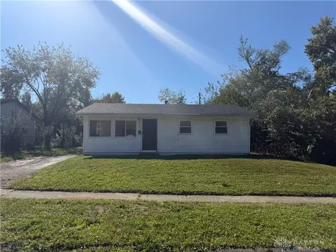 5124 Rucks Rd, Dayton, OH 45417