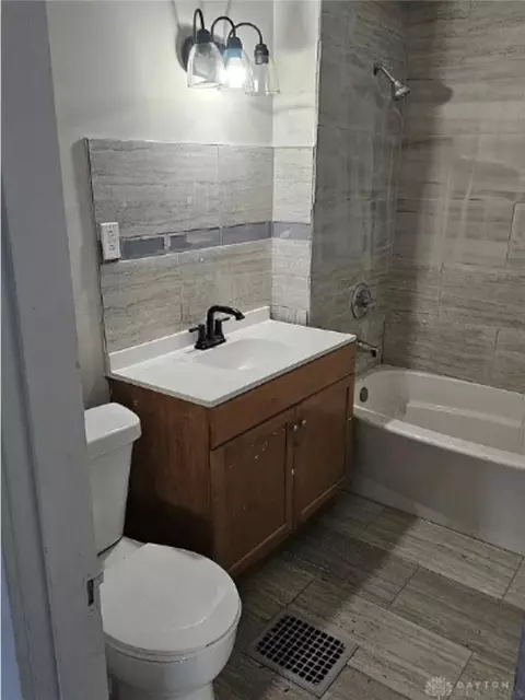 Bath - 3619 Hoover Ave, Dayton, OH 45402 photo 1 of 1