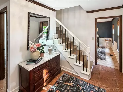 Entry Way - 1009 Fleming Ct, Centerville, OH 45458 photo 2 of 2