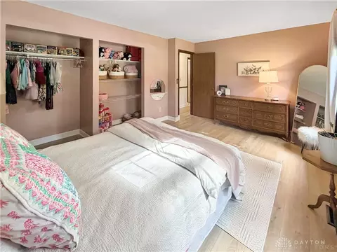 Bedroom - 1009 Fleming Ct, Centerville, OH 45458 photo 5 of 6