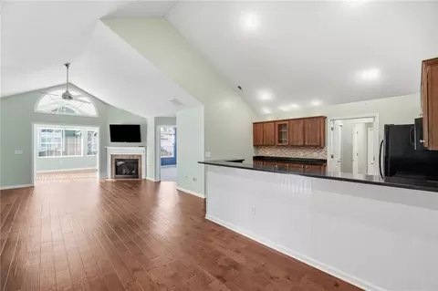 Living - 232 Abbey Dr, Springboro, OH 45066 photo 11 of 12