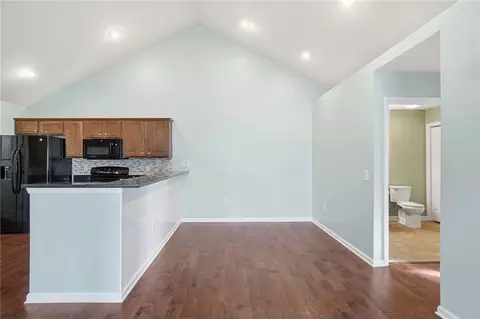 Living - 232 Abbey Dr, Springboro, OH 45066 photo 10 of 12