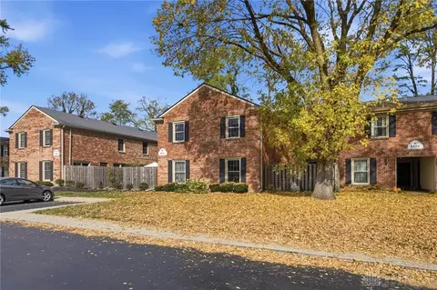 Exterior - 41 Winchester Pl #K, Centerville, OH 45458 photo 2 of 8