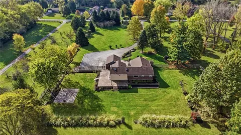 8553 Adams Rd, Huber Heights, OH 45424