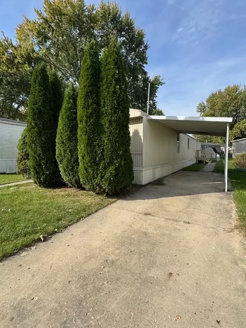 10921 Valette Cir E, Miamisburg, OH 45342
