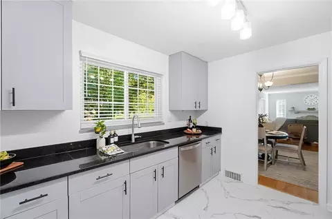 Kitchen - 3025 Hathaway Rd, Kettering, OH 45429 photo 4 of 6