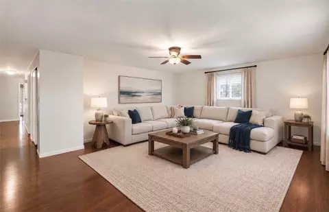Living - 2796 Mohican Ave, Kettering, OH 45429 photo 2 of 10
