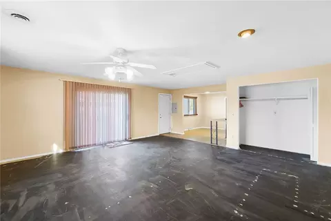Living - 2796 Mohican Ave, Kettering, OH 45429 photo 9 of 10