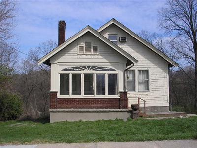 2534 Bartlett St, Cincinnati, OH 45214 photo 1